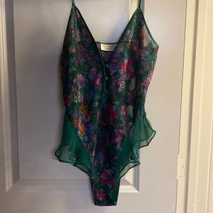 Vintage Victoria’s Secret gold label teddy